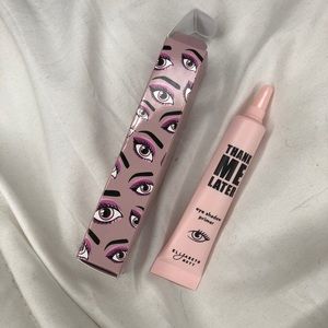 Eyeshadow Primer
